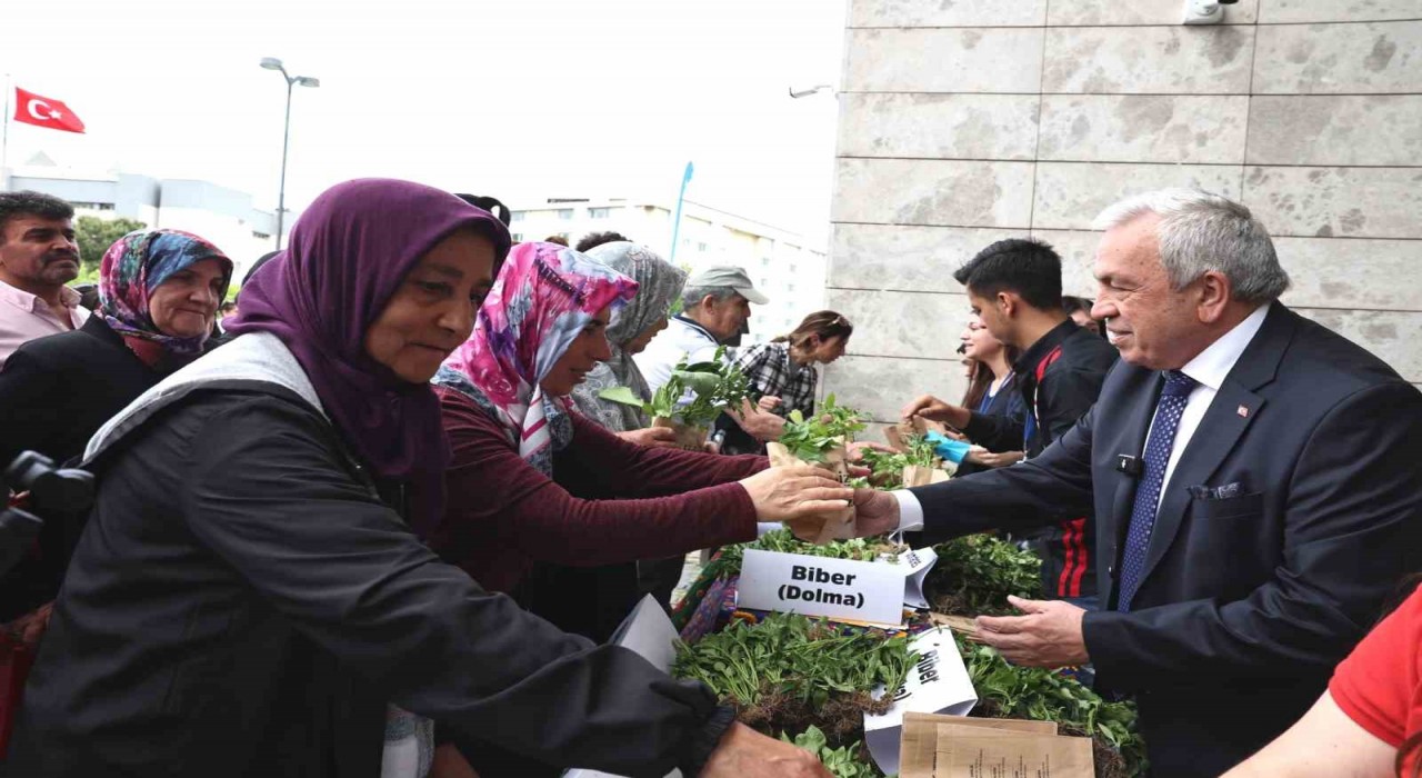 Nilüferde 310 bin fide vatandaşlarla buluşuyor