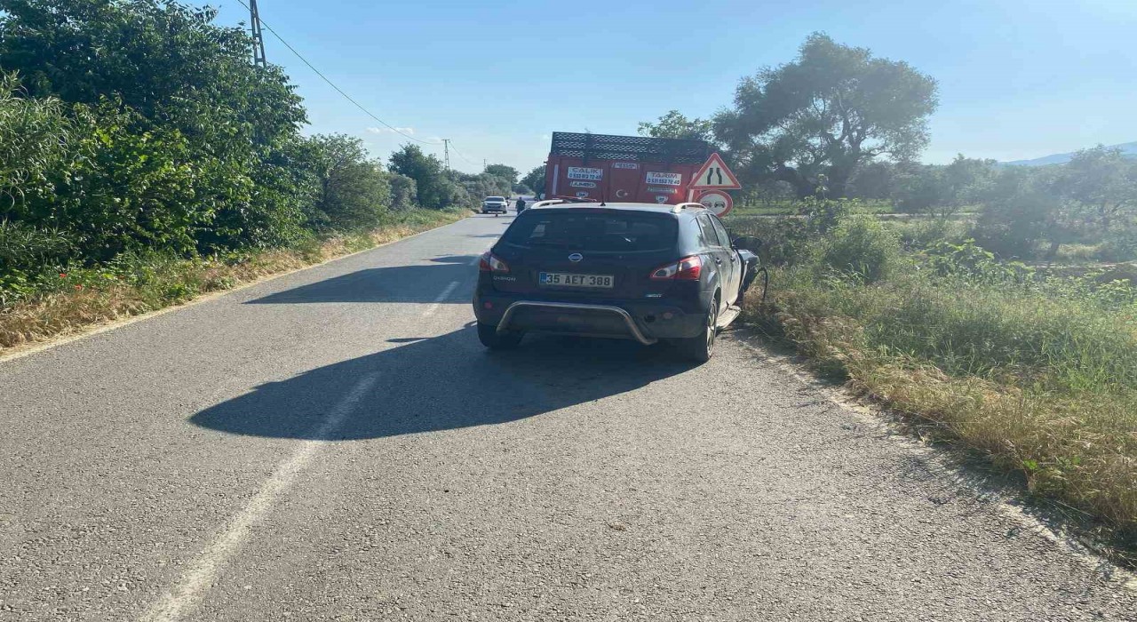 Ödemişte zincirleme kaza: 2 yaralı