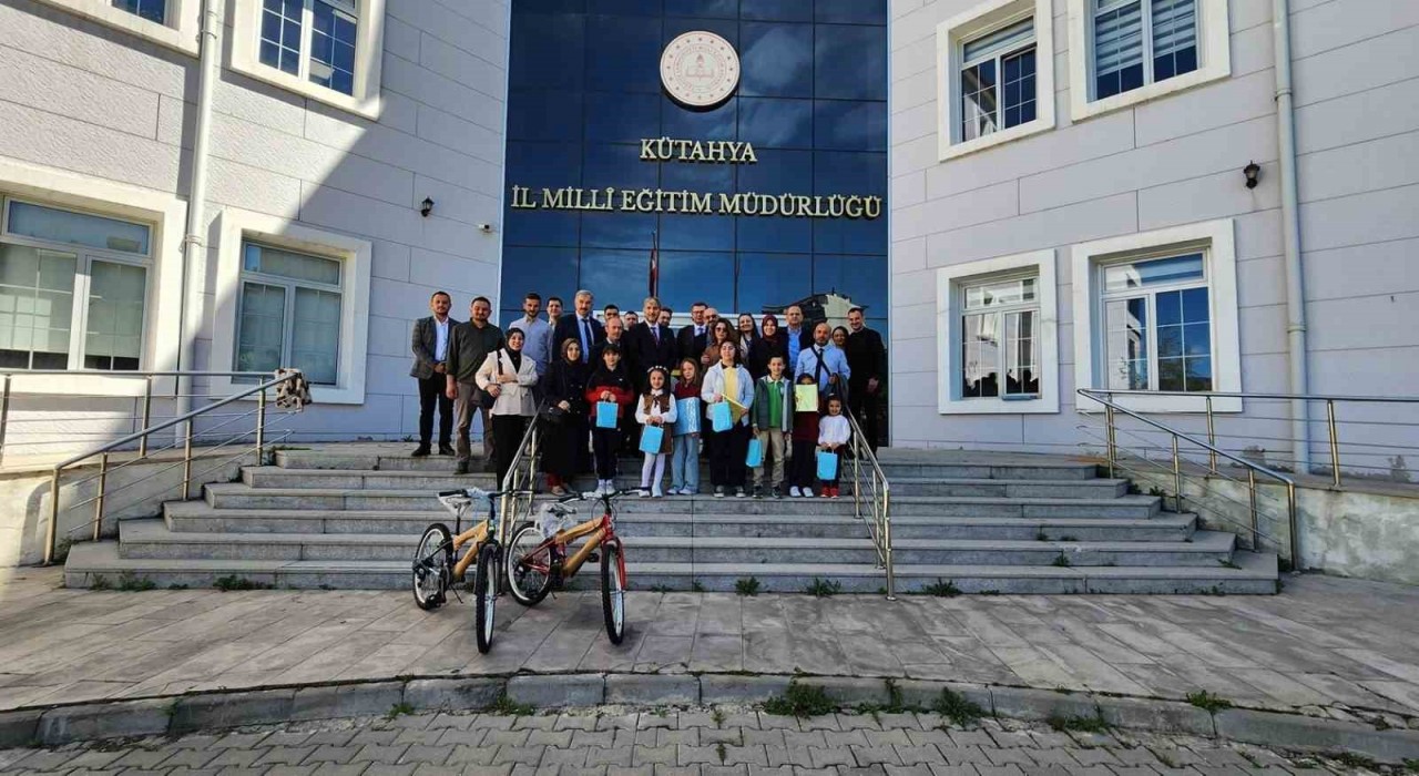 OEDAŞın geleneksel şiir ve resim yarışması Kütahyada yapıldı