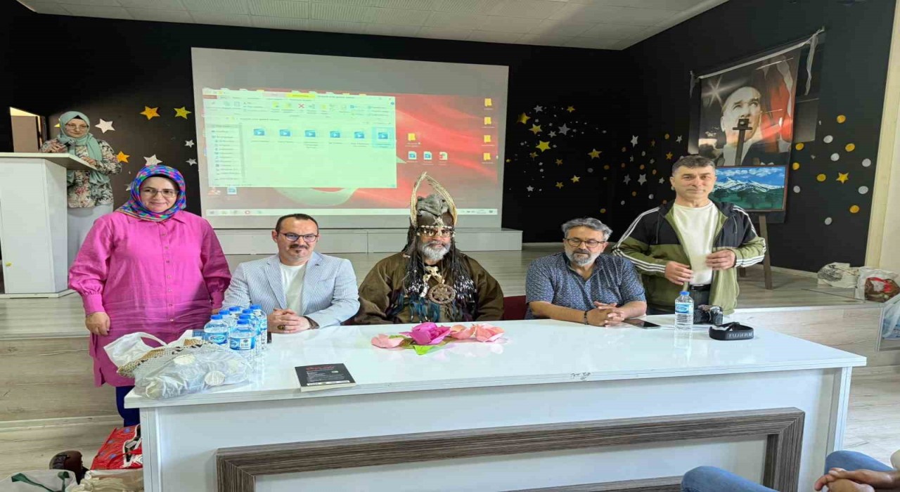Okuyarak İnsan, Gezerek Samsun projesi yazar-okur buluşması