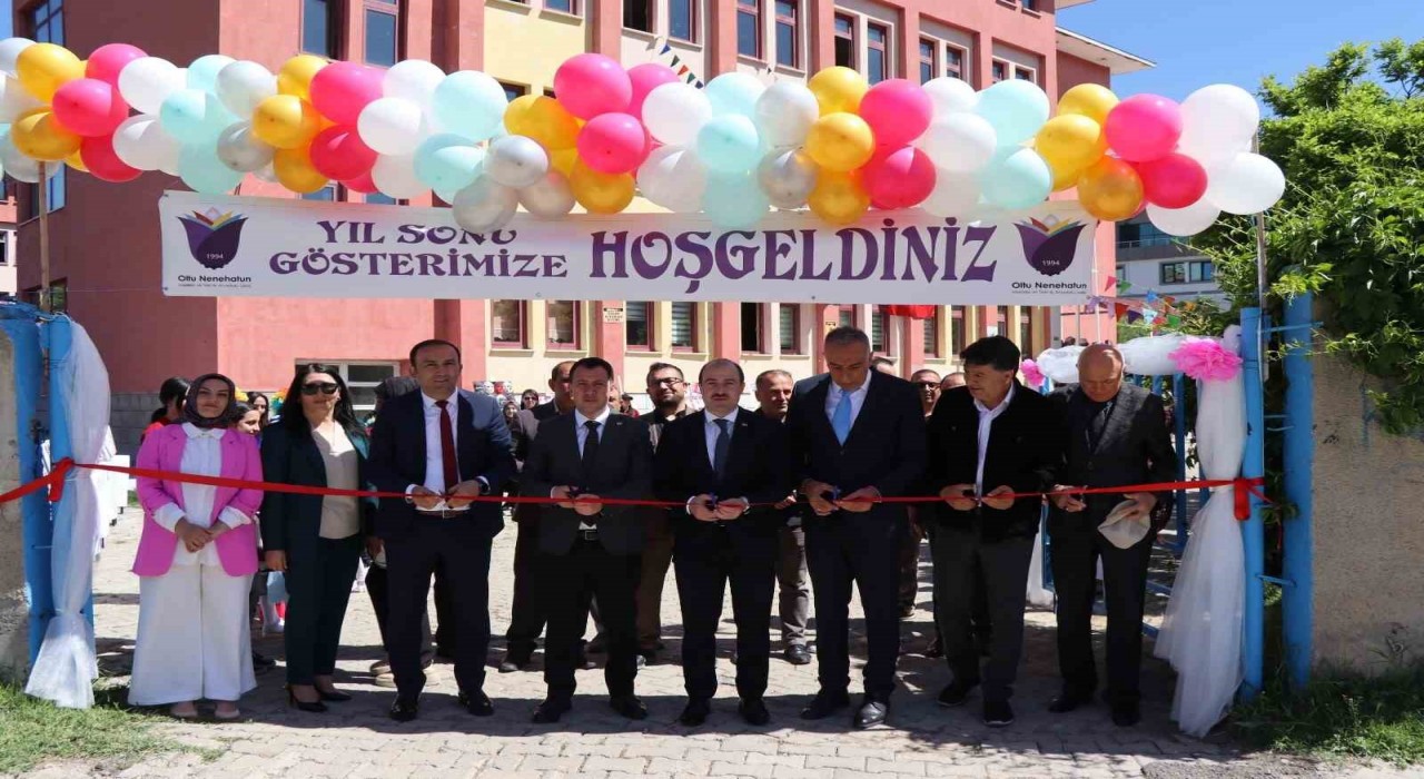 Oltu Nene Hatun Mesleki ve Teknik Anadolu Lisesinden yıl sonu sergisi