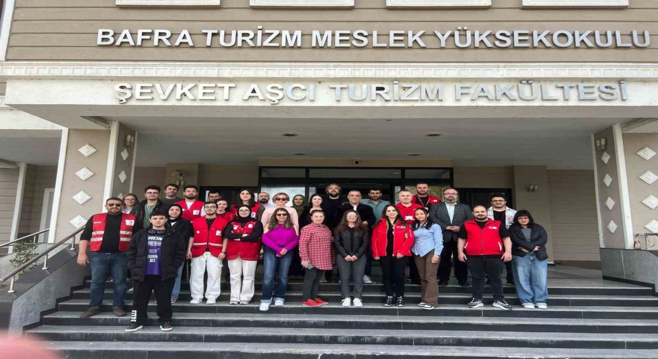 OMÜde Sensiz Olmaz sloganıyla kan bağışı etkinliği