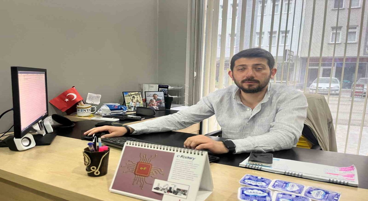 Orduda esnaf, Heimlich manevrası ile çalışanının hayatını kurtardı: O anlar güvenlik kamerasında
