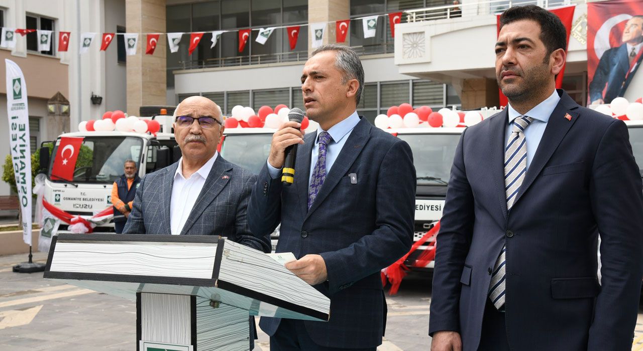 Osmaniye Belediyesi Araç Filosunu Güçlendirdi: 13 Yeni Araç Hizmete Alındı