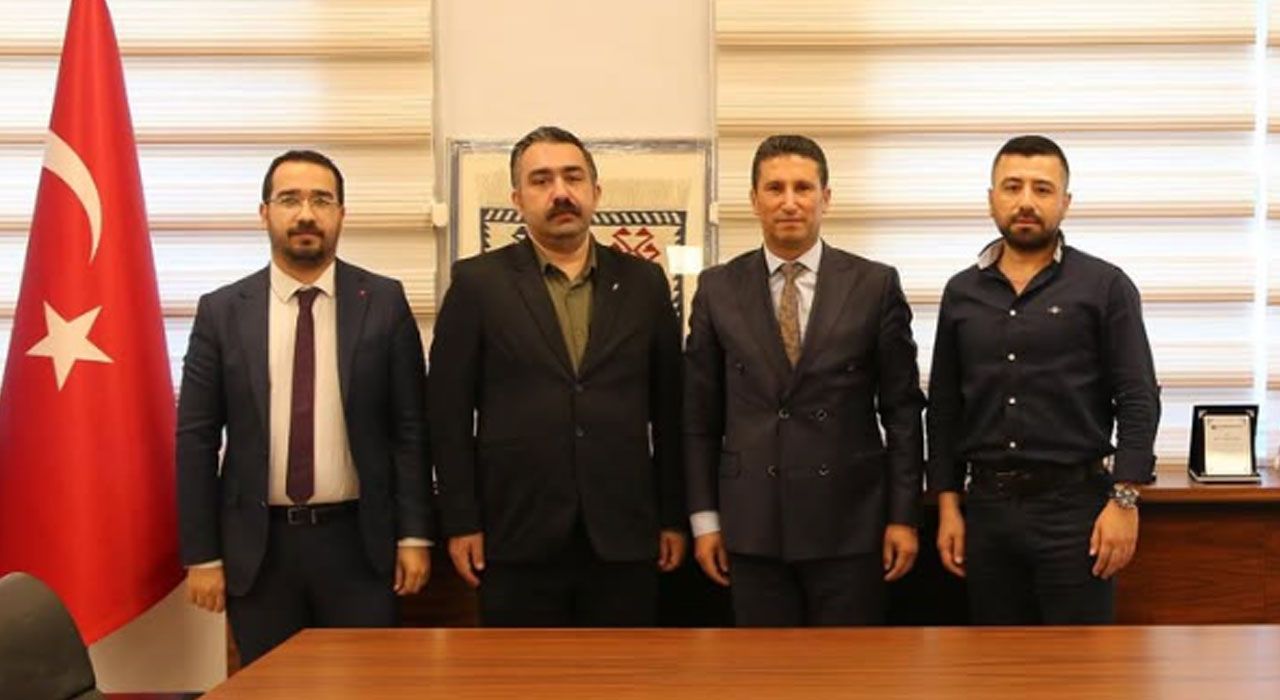 Osmaniye OSB Müdürü Gönül’den Baro Başkanı Akın’a Hayırlı Olsun Ziyareti