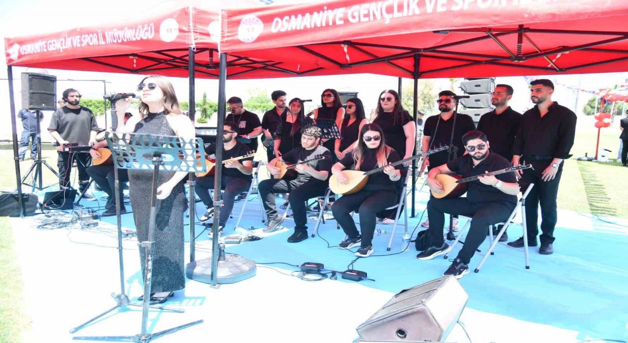 Osmaniyede 19 Mayıs coşkusu