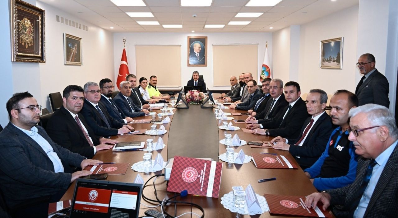 Osmaniye’de Ailenin Güçlendirilmesi İçin Değerlendirme Toplantısı Yapıldı