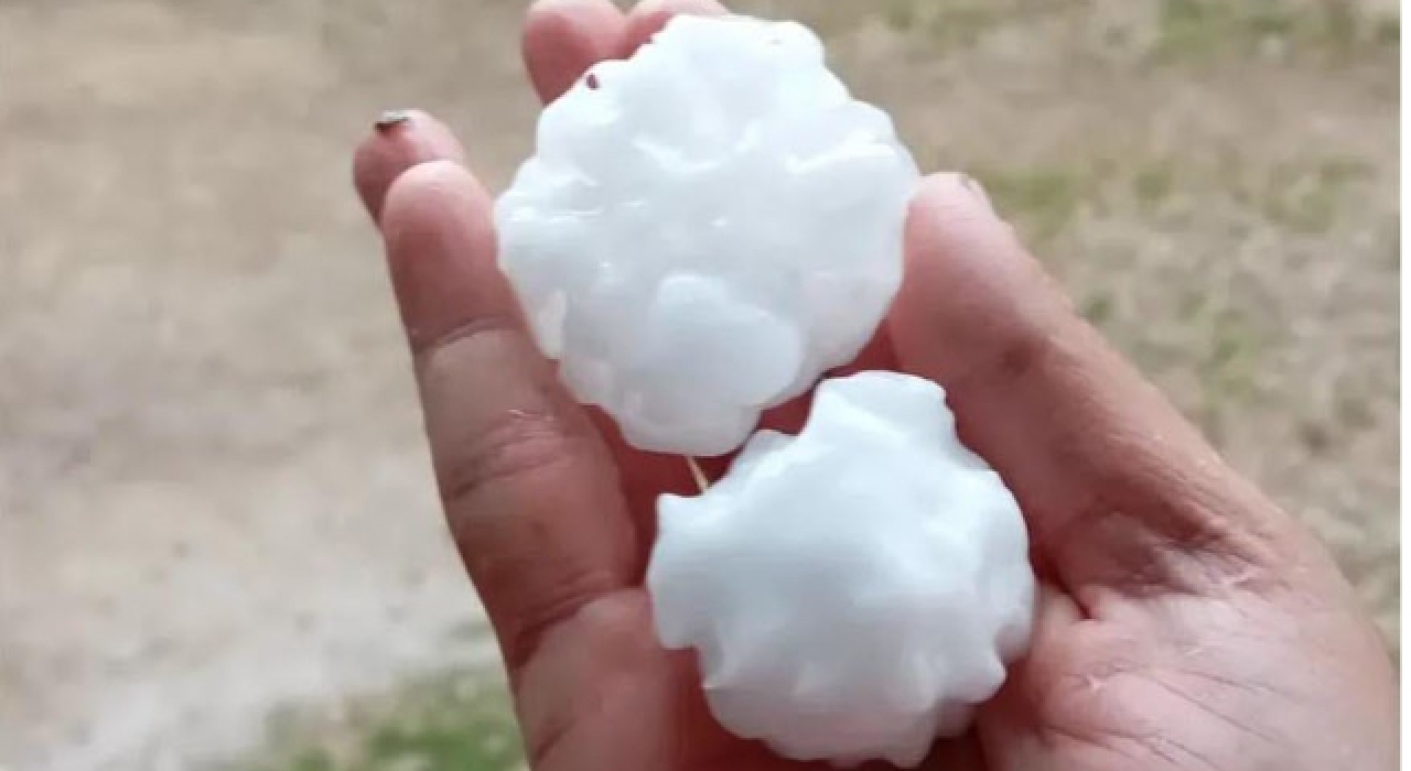 Osmaniye’de Ceviz Gibi Dolu Yağışı Şaşırttı