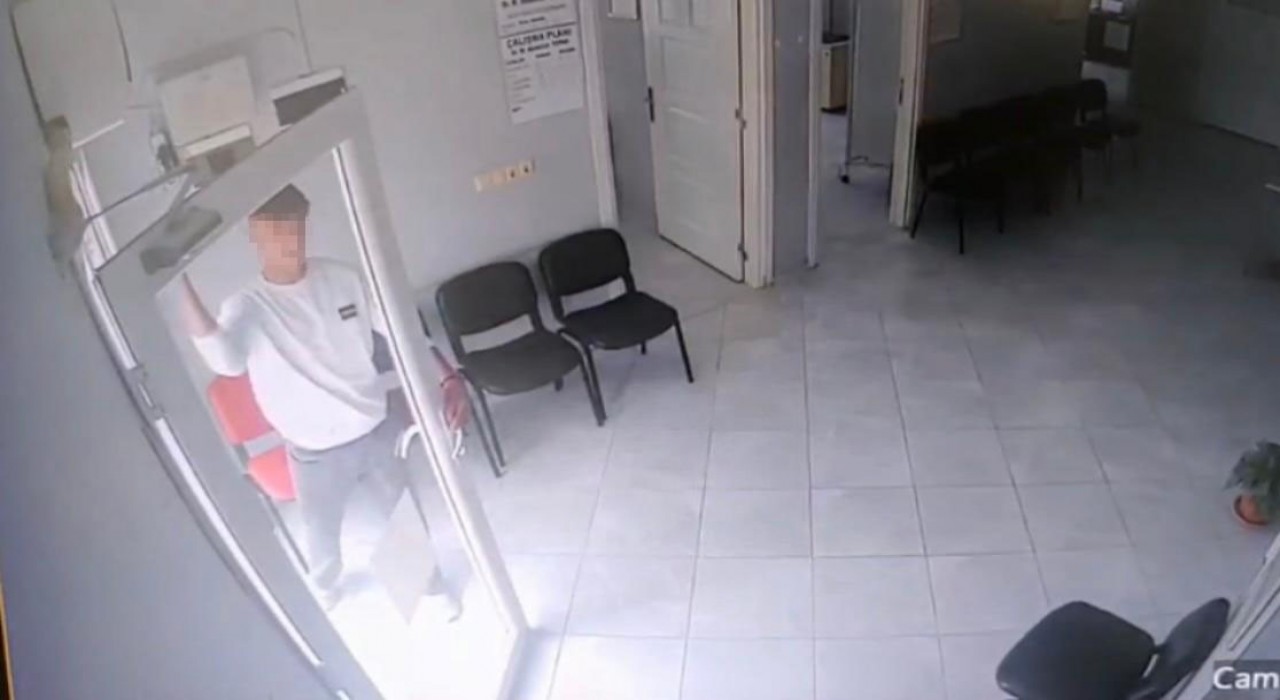 Osmaniyede doktoru tehdit edip, sağlık merkezin camını kıran şüpheli gözaltında