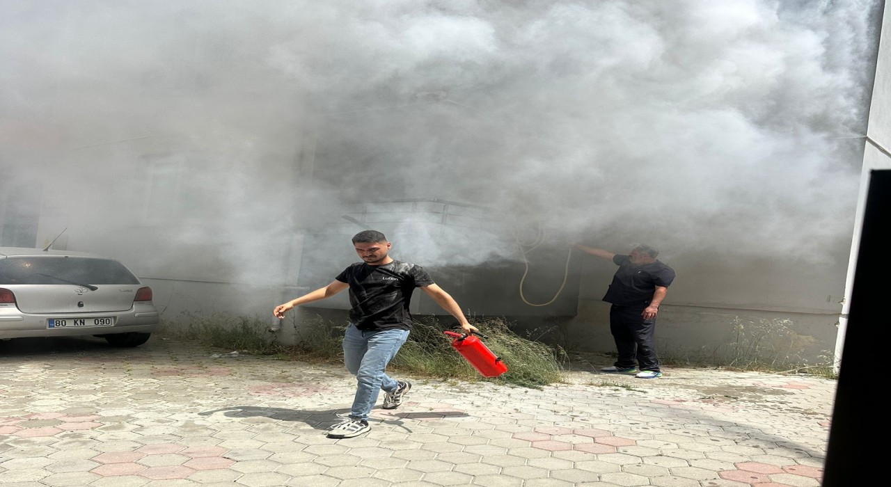 Osmaniye Kadirli’de Korkutan Ev Yangını
