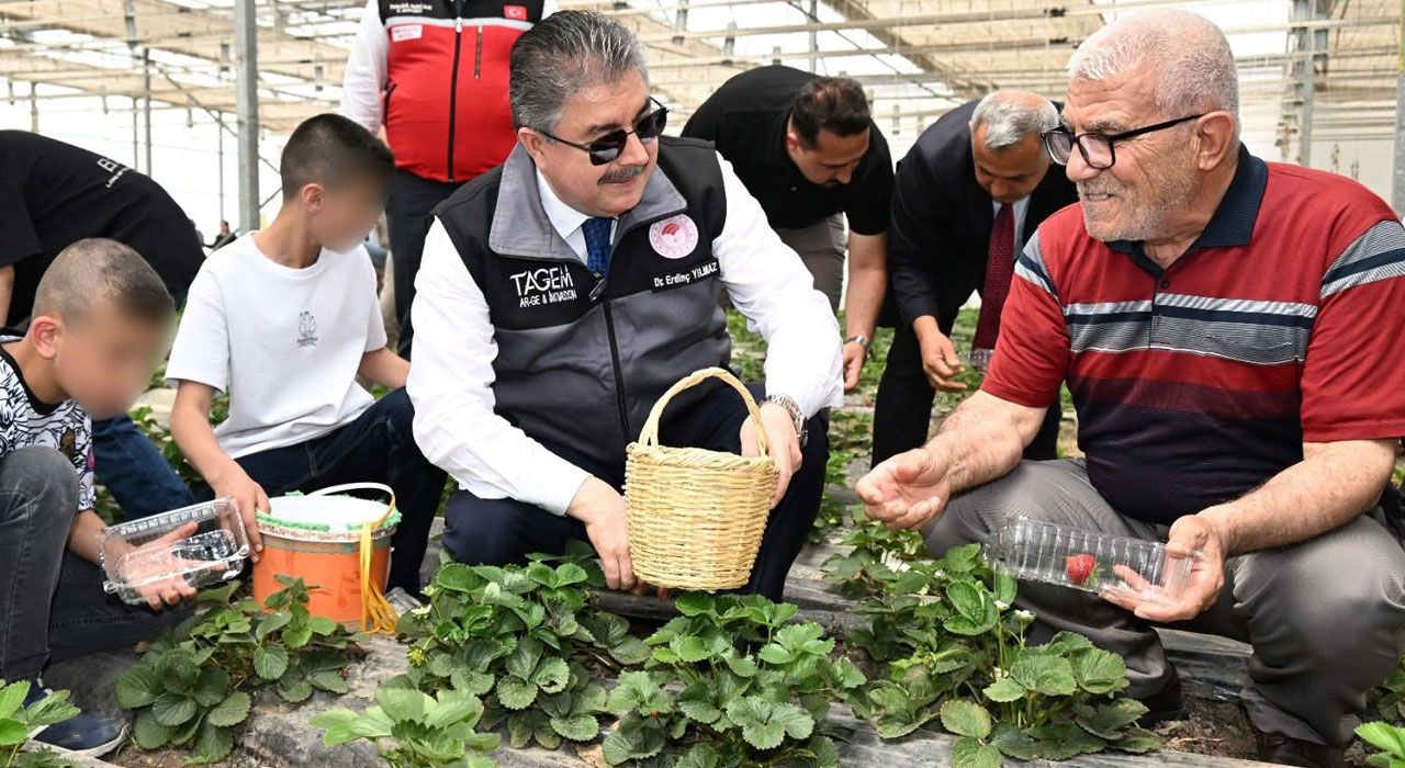 Osmaniye’de “Nesiller Buluşuyor, Torunum Olur Musun?” Buluşması