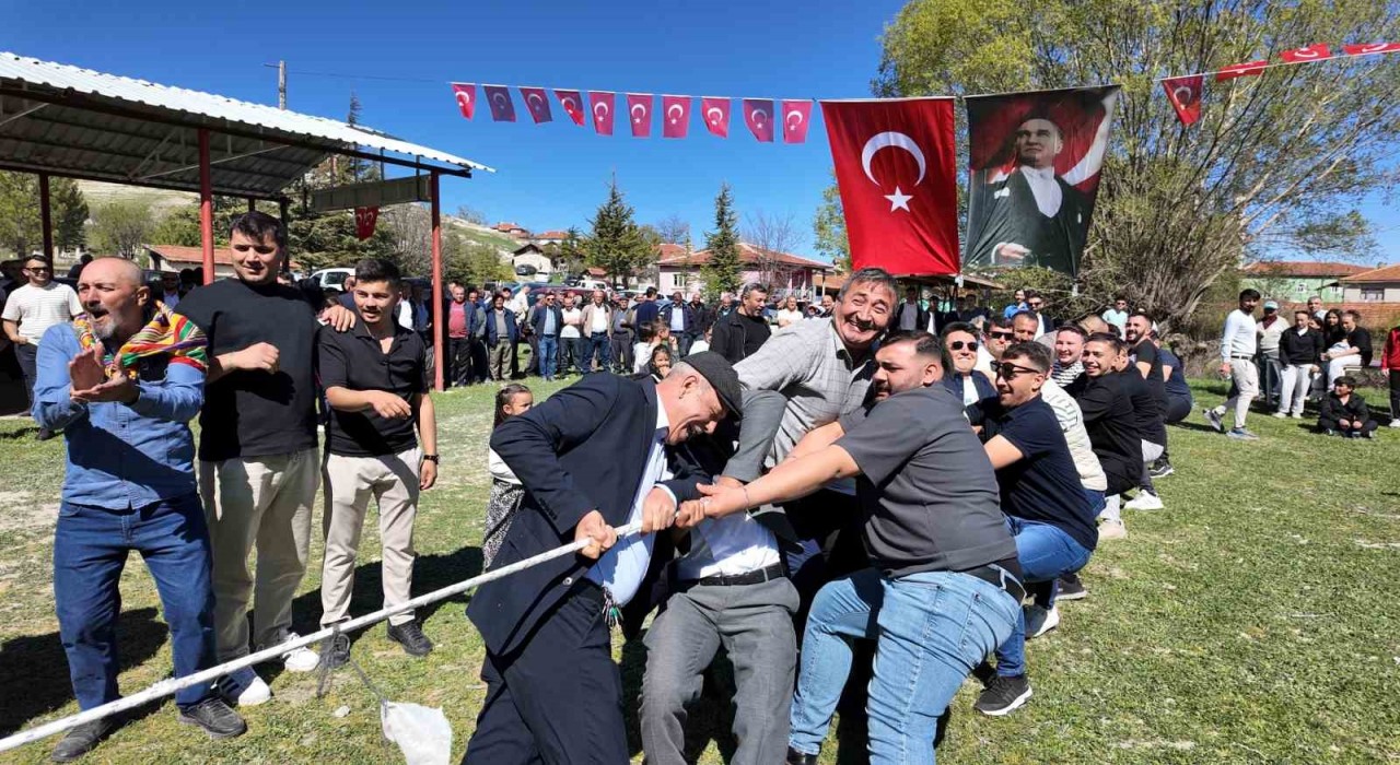 (ÖZEL) Gemiçte Hıdırellez Şenliği ile Yağmur ve Şükür Duası yapıldı