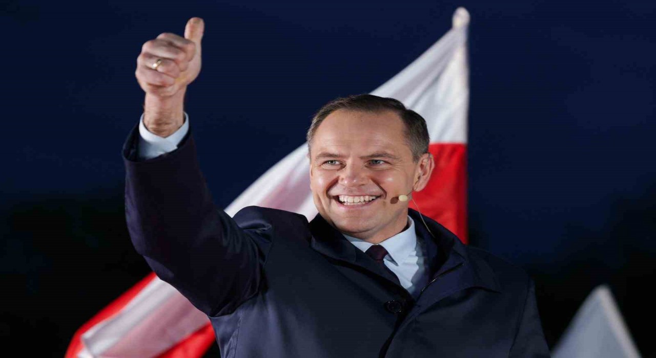 Polonyada cumhurbaşkanlığı seçimleri ikinci tura kaldı