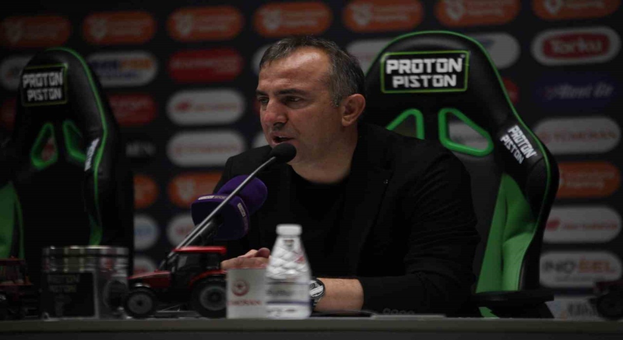 Recep Uçar: Bu takıma gönül veren insanlara endişeli ve stresli bir sezon yaşatmadık