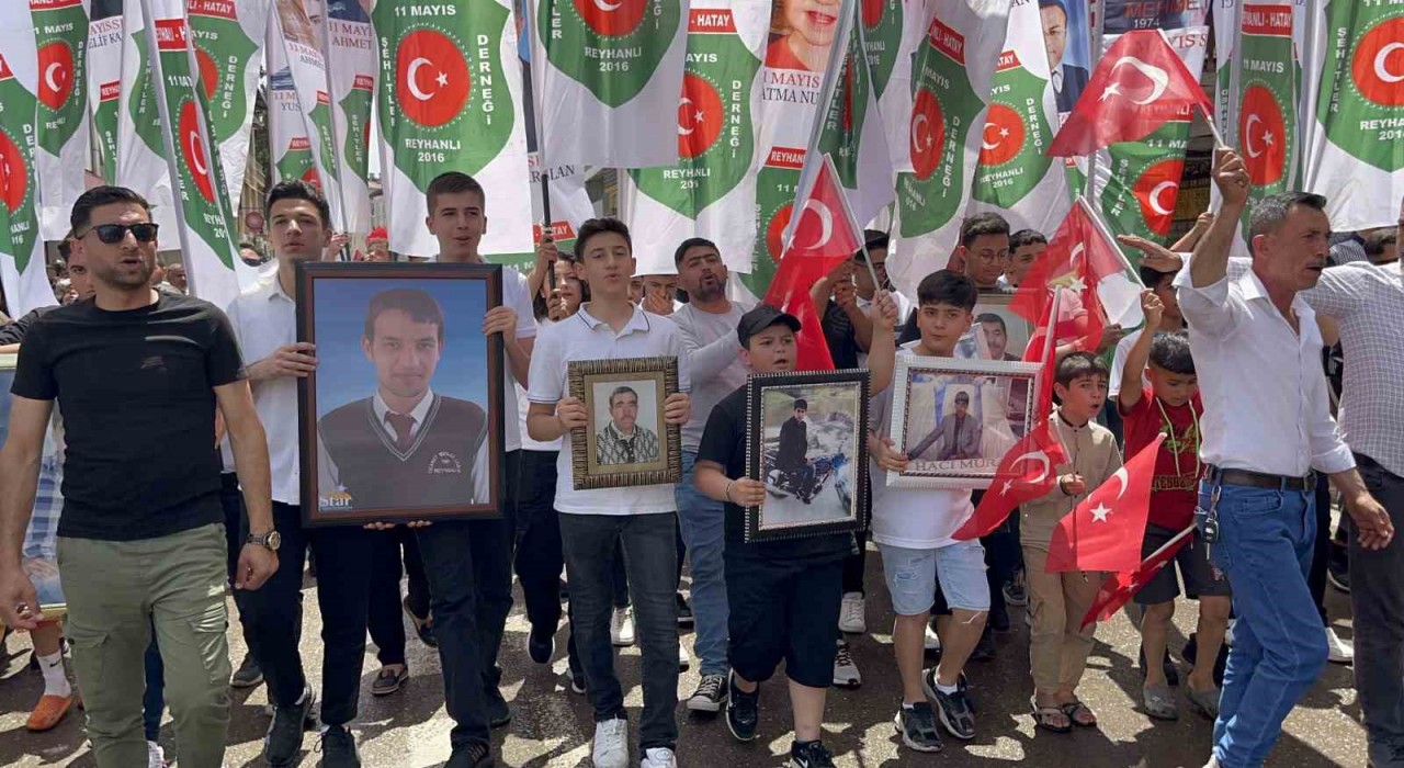 Reyhanlı saldırısında hayatını kaybeden 53 vatandaşa Anneler Gününde buruk anma