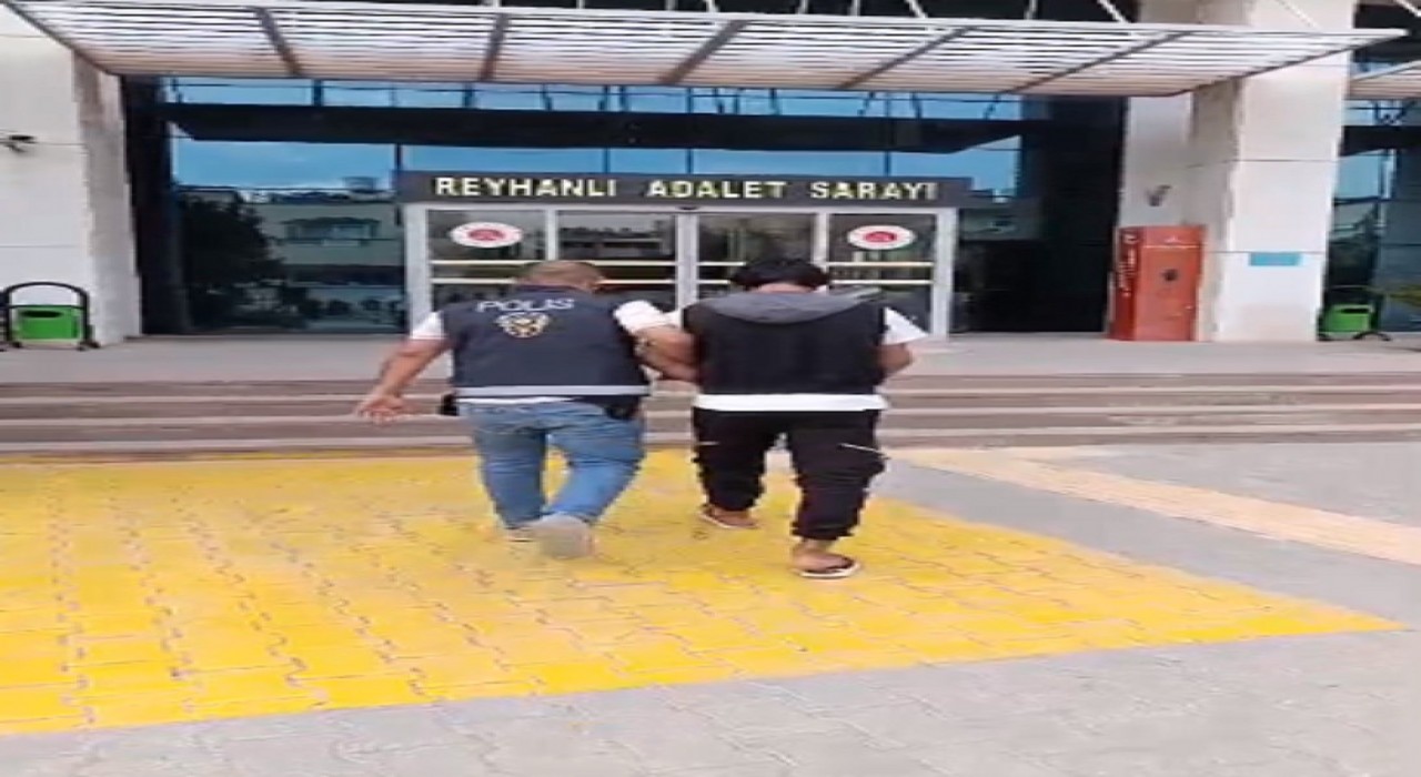 Reyhanlıda uydu alıcısı çalan 2 şüpheli tutuklandı