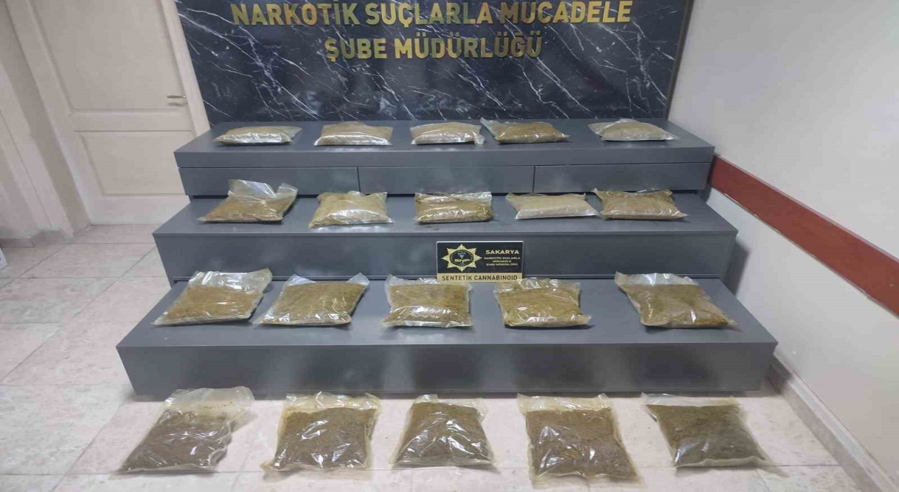Sakaryada 18 kilo uyuşturucu yakalandı, 4 şüpheli gözaltına alındı