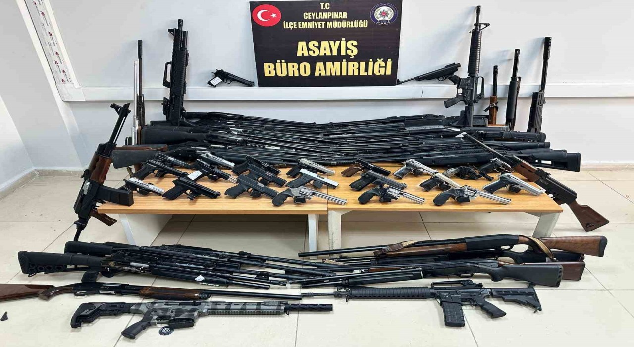 Şanlıurfada 45 adet ruhsatsız silah ele geçirildi: 2 gözaltı