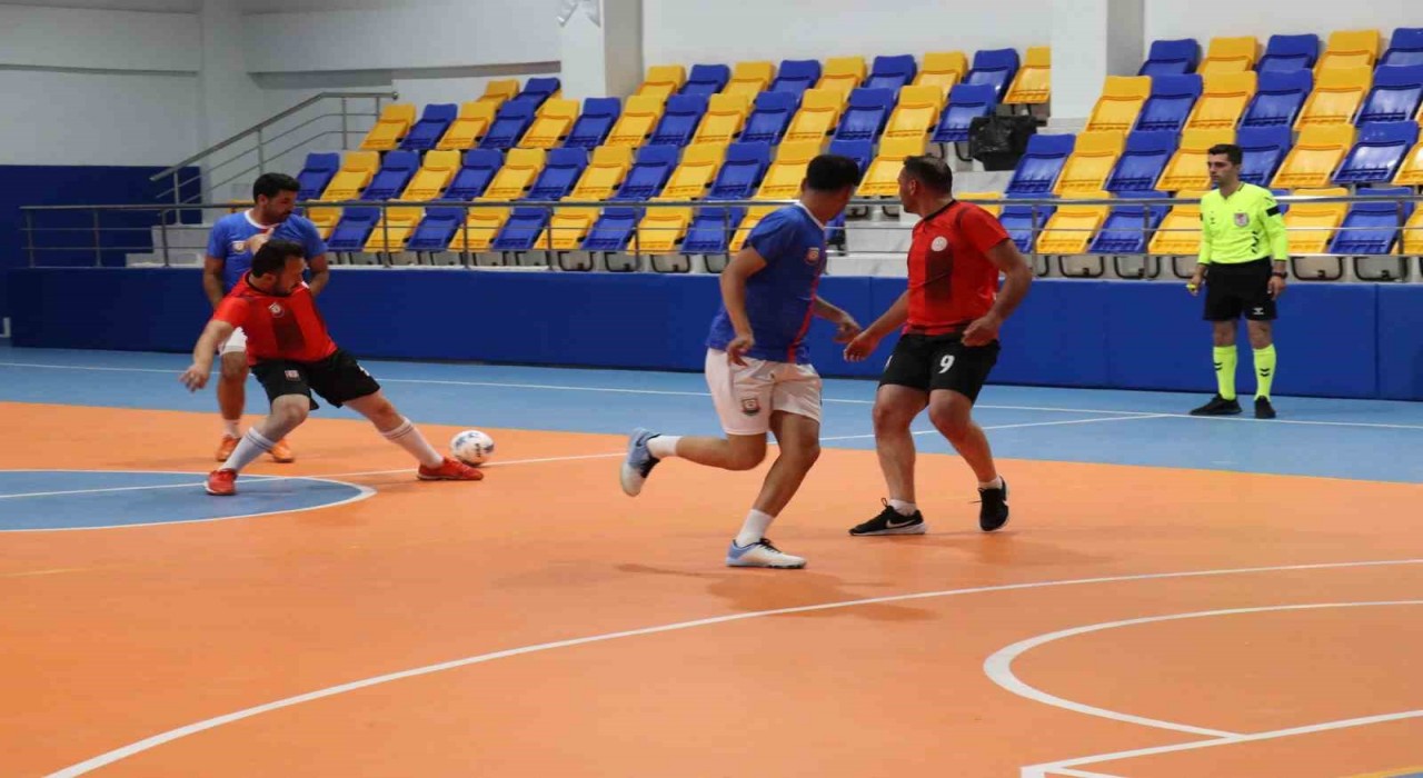 Şanlıurfada futsal turnuvası düzenleniyor