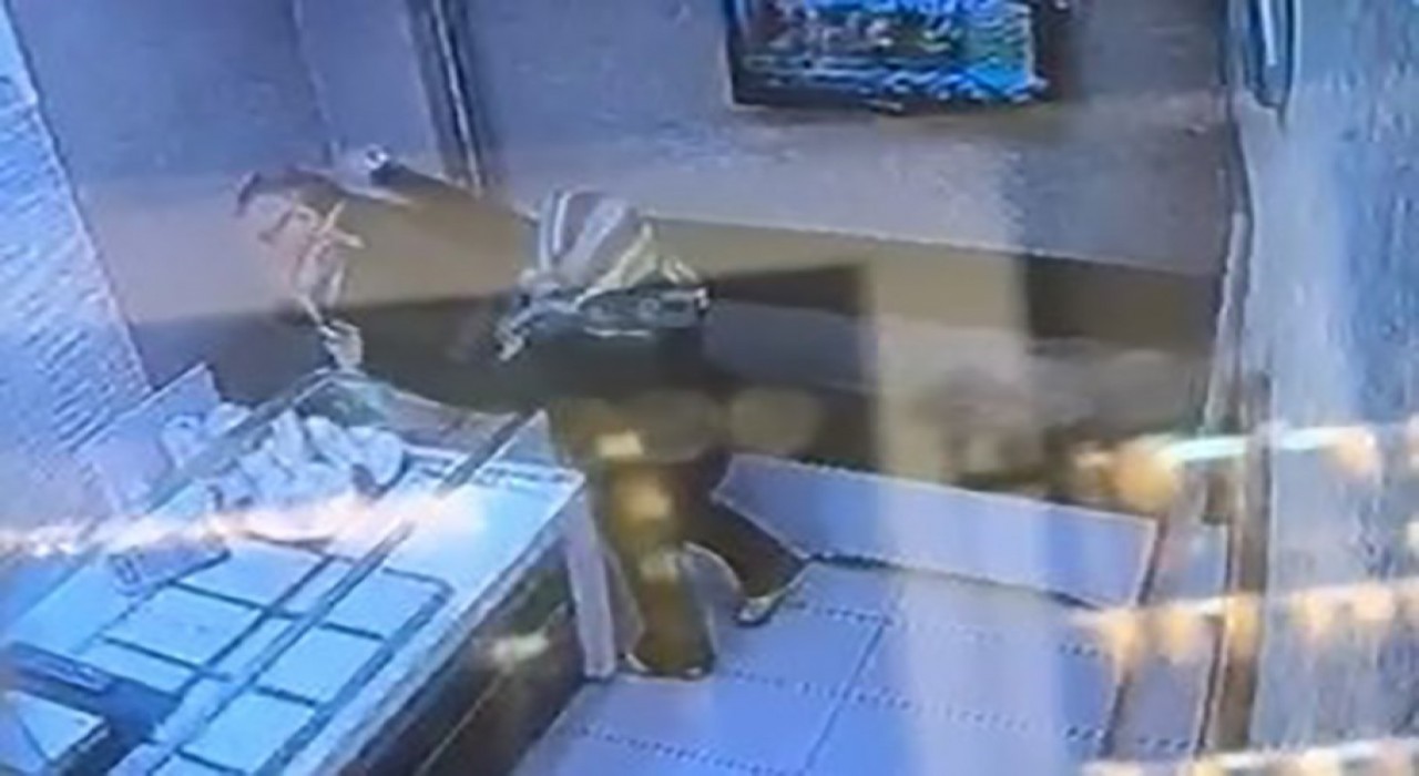 Sarrafı soymaya çalışan bankacı: Sıkıntı içinde yaşamak zoruma gitti