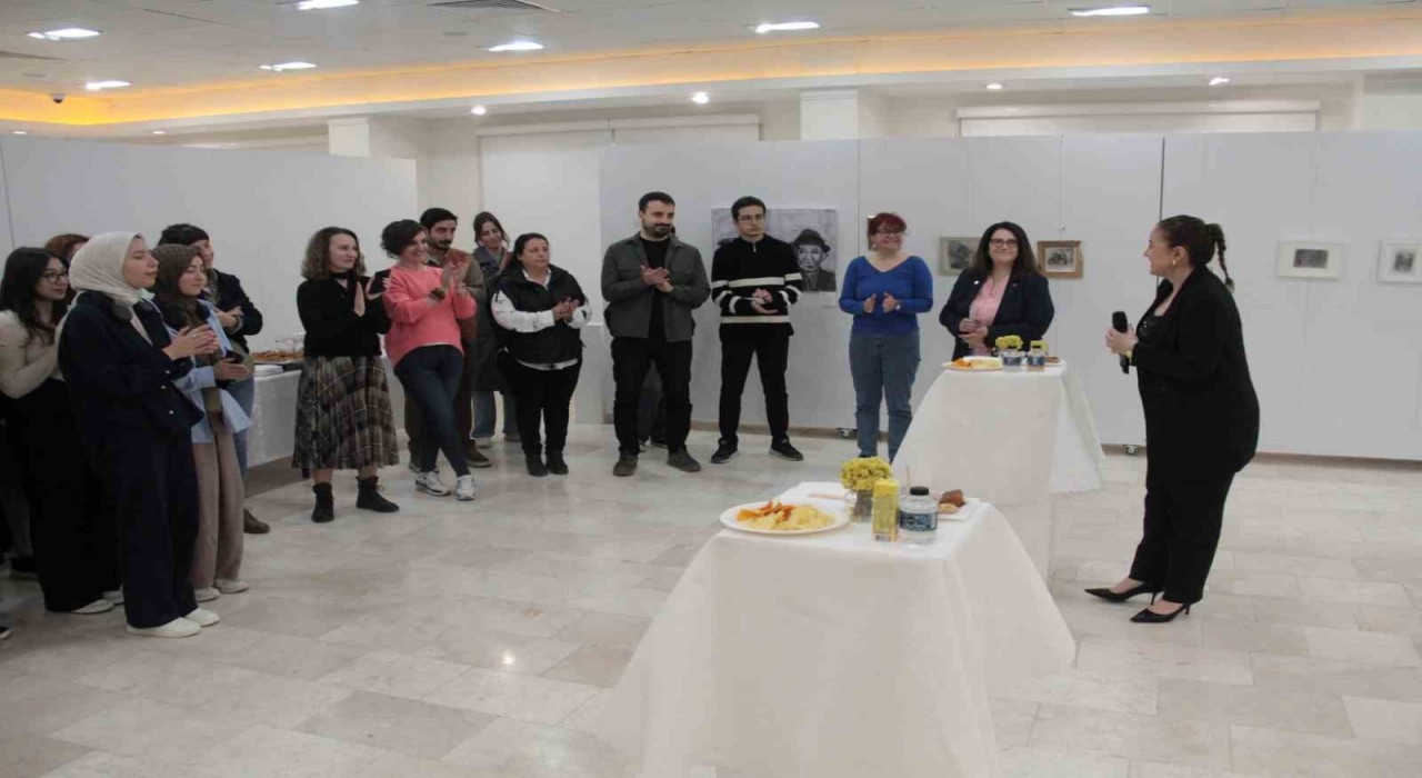 SAÜde ‘Uzak Yakınlar, Zamanın İzi sergisi düzenlendi