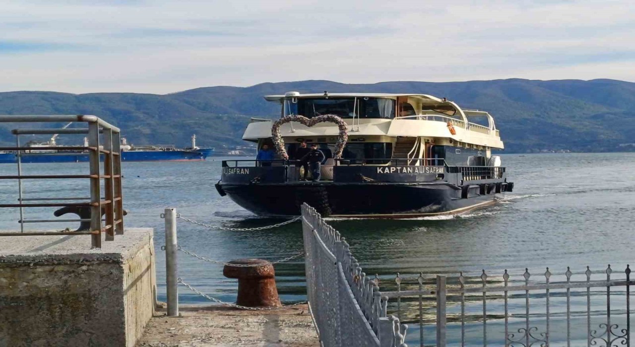 Sefere başlayan Yarımca İskelesine ilgi yüksek