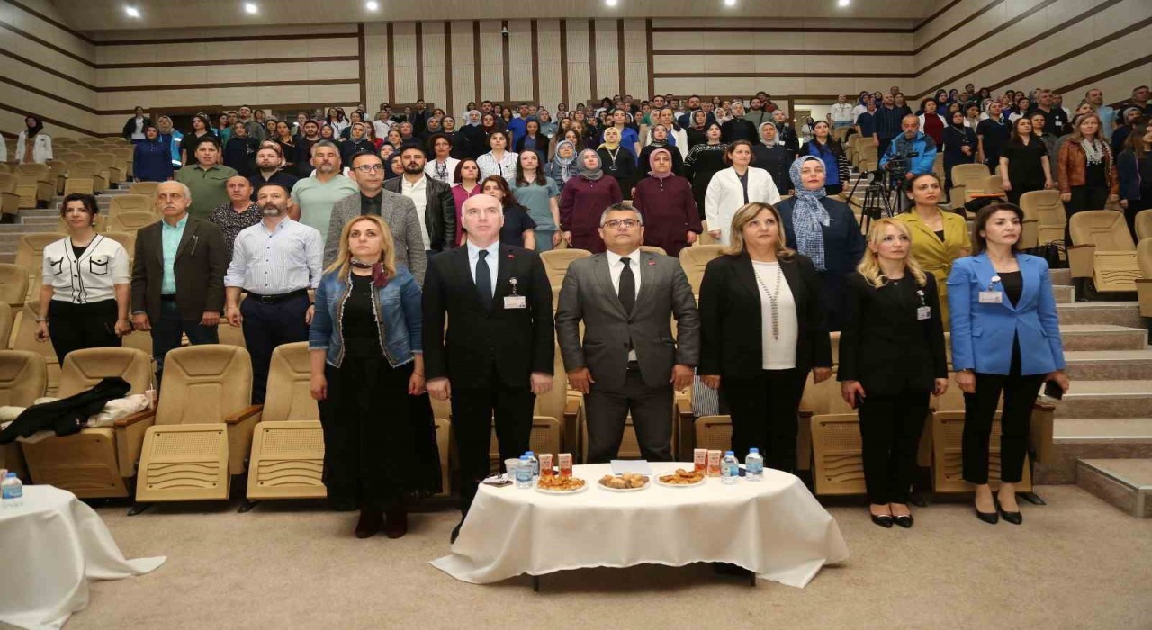 Şehir Hastanesinde Hemşireler haftası kutlaması