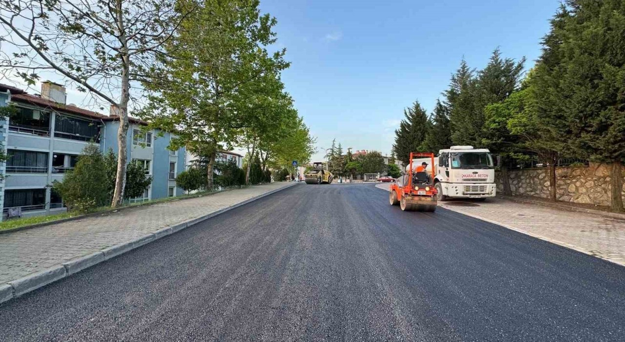 Serdarda sıcak asfalt çalışması