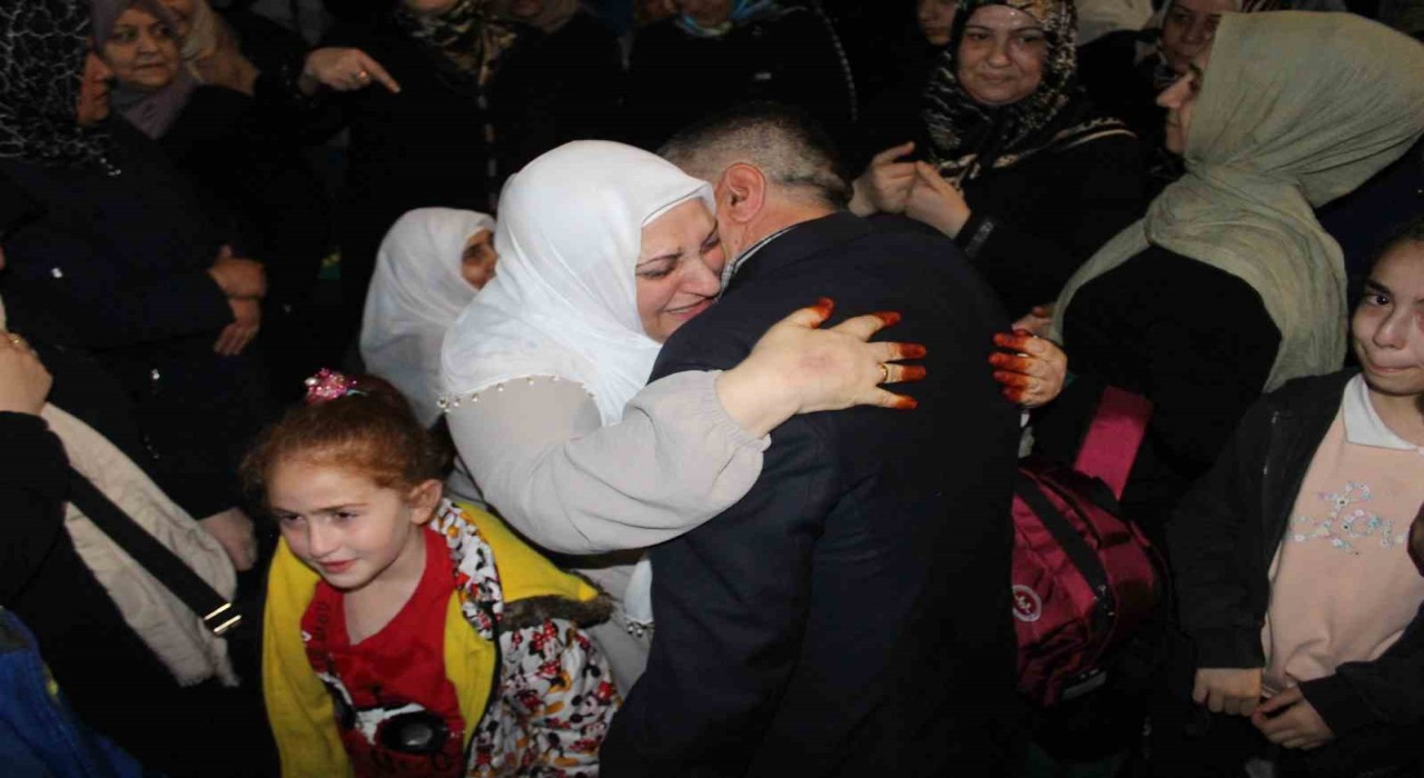 Siirtin hacı adayları kutsal topraklara gözyaşlarıyla uğurlandı