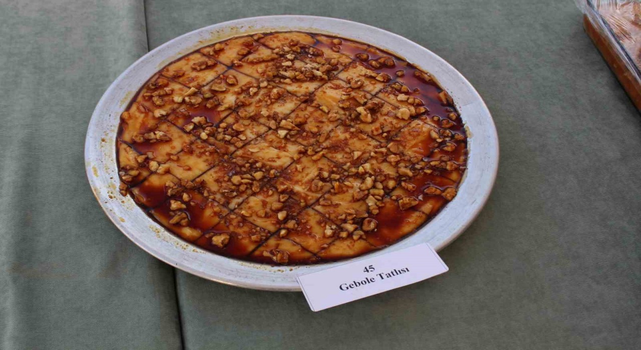 Siirtte Yöresel Yemek Yarışmasında lezzetler yarıştı