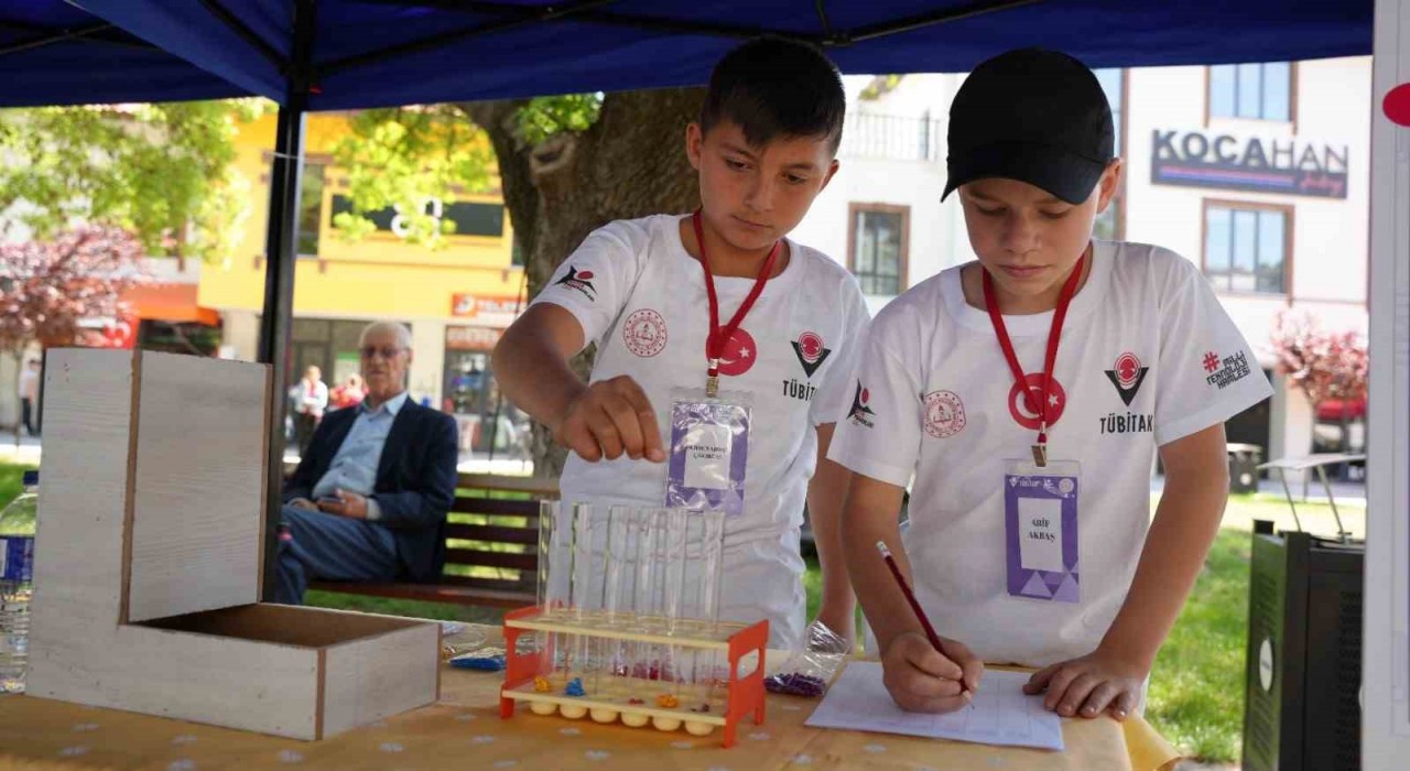 Sındırgıda bilim fuarı düzenlendi