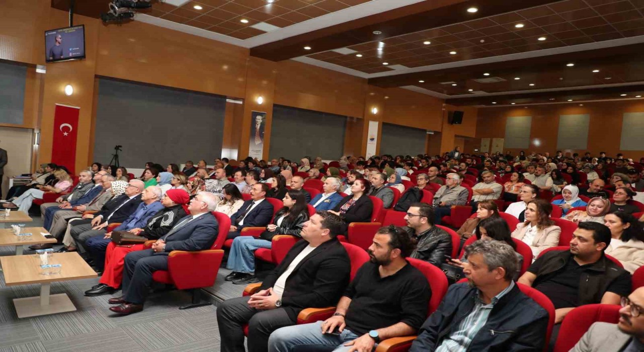 Sinopta geleceğin eğitimi konuşuldu