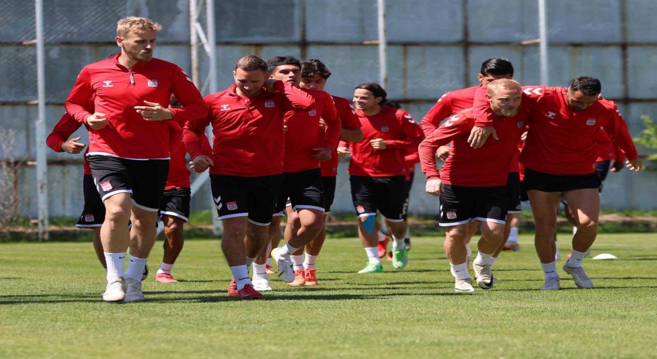 Sivassporda Samsunspor maçı hazırlıkları devam ediyor