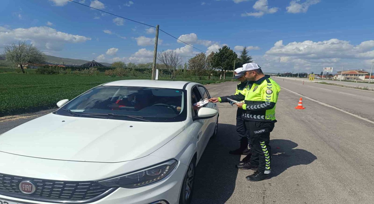 Şuhutta Bir Kural Bir Ömür sloganıyla Trafik Haftası etkinlikleri yapıldı
