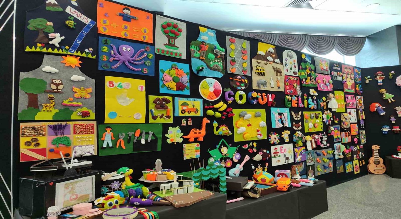 Sultangazili kadınlarının Zamana İz Bırakan Eserleri sergisi açıldı