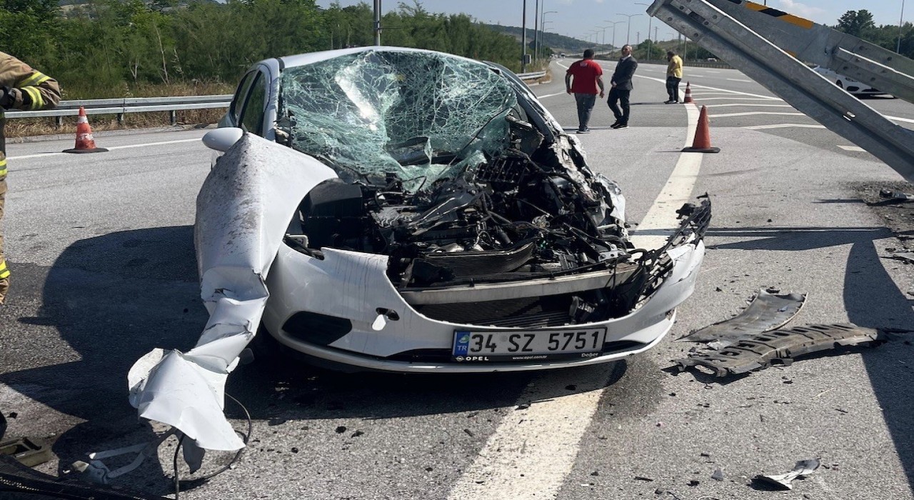 Susurlukta otoyol girişinde trafik kazası: 1 yaralı