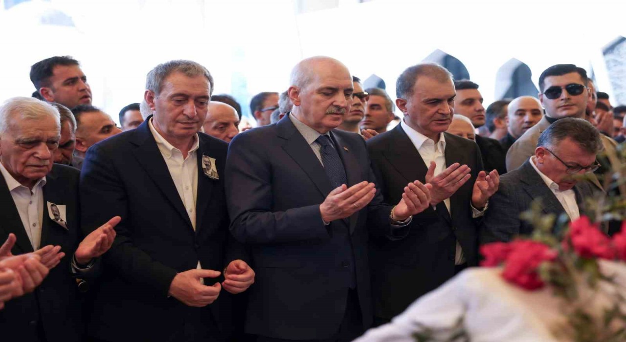 TBMM Başkanı Kurtulmuş ve AK Parti Sözcüsü Çelikten Sırrı Süreyya Önderin cenaze töreni sonrası açıklama