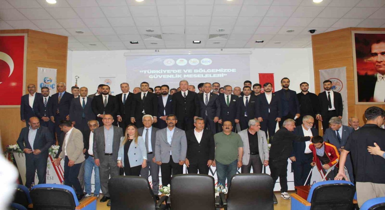 TBMM Milli Savunma Komisyonu Başkanı Akar: El birliği, gönül birliği ile terör belasından, milletimizi, 86 milyonu kurtaracağız