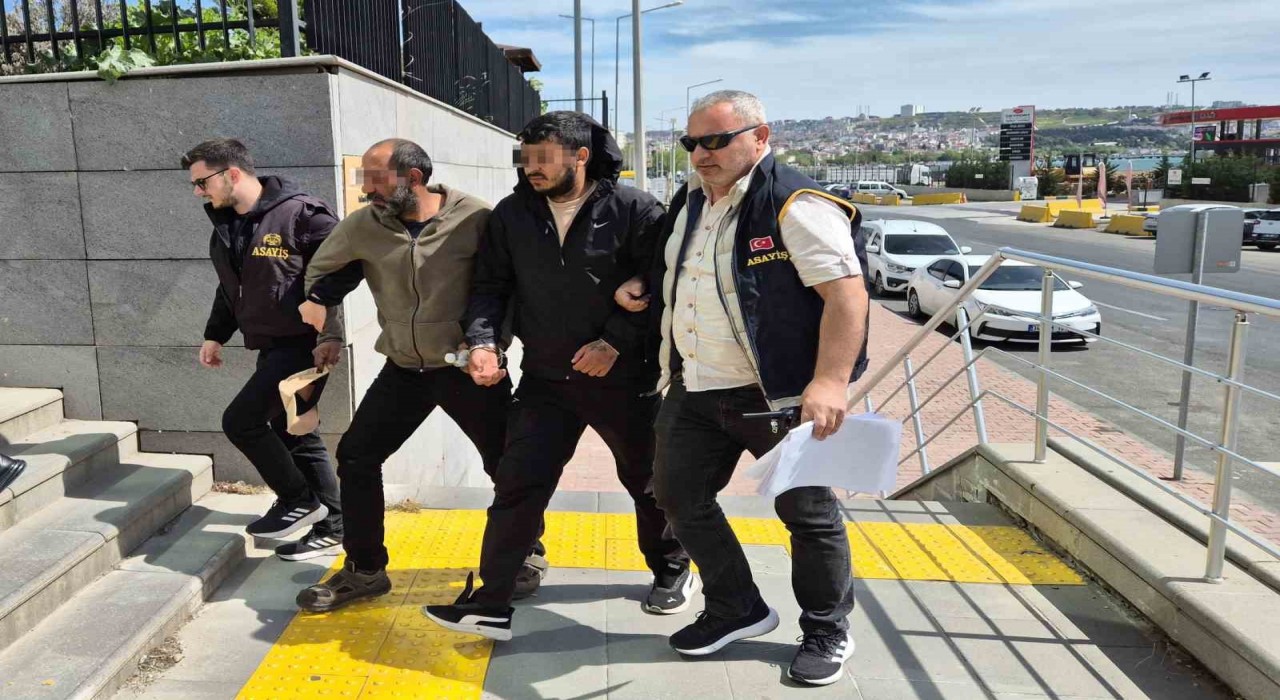Tekirdağda kan donduran olay: Boğazı kesilerek altınları çalındı