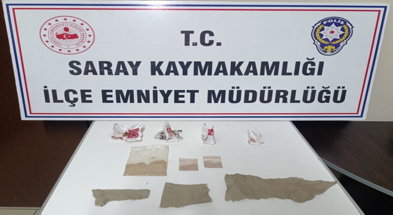 Tekirdağda peçeteye emdirilmiş uyuşturucu madde ele geçirildi