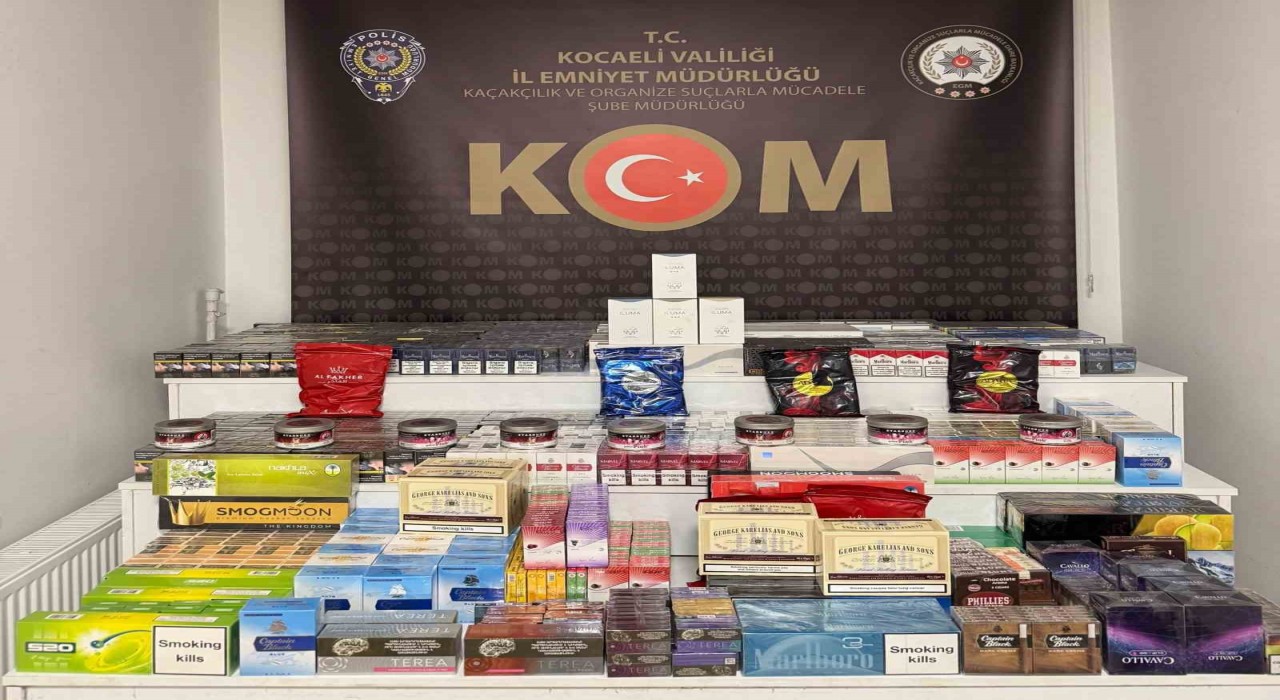 TEMde durdurulan araçta kaçak tütün ve çay ele geçirildi