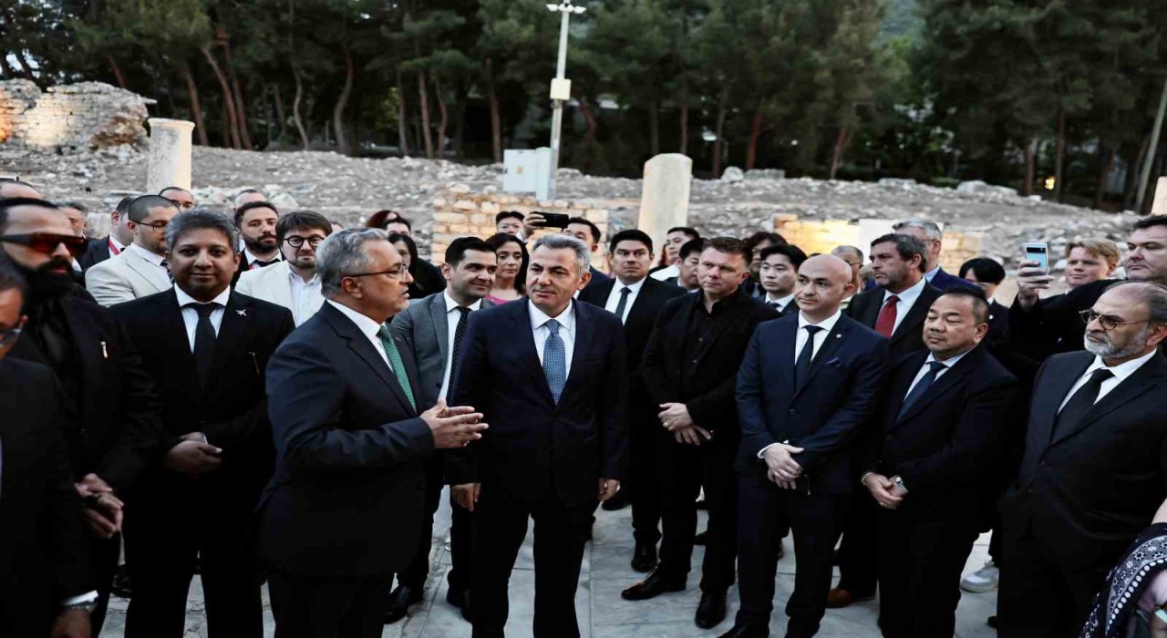 THYnin Connect to Türkiye etkinliği İzmirde büyük ilgi gördü