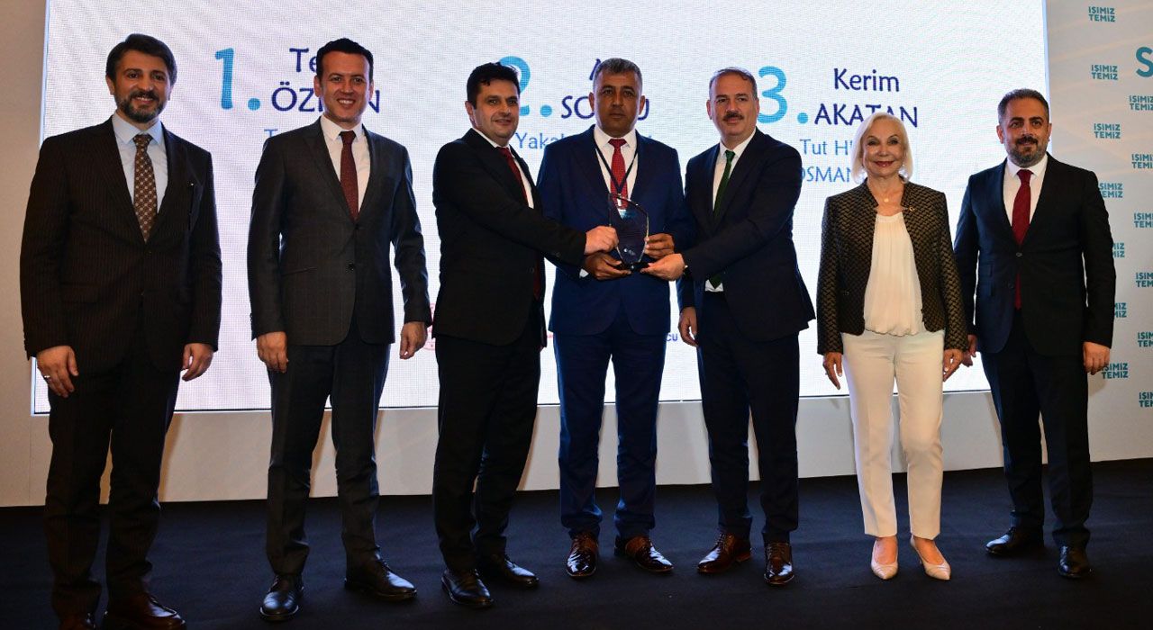 Toprakkale Halk Eğitimi Merkezi “İşimiz Temiz Projesi”nde Türkiye Birincisi Oldu!