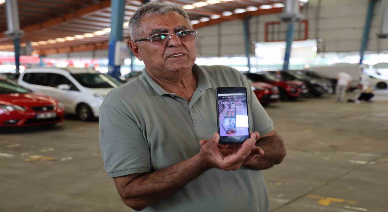 Torununa muz almak isterken cüzdanından oldu