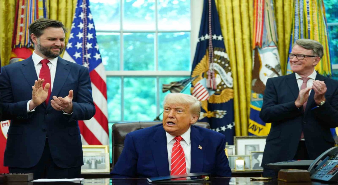 Trump : İngiltere ile çığır açıcı bir anlaşma imzaladık, yeni bir ekonomik ortaklık çağı başlıyor