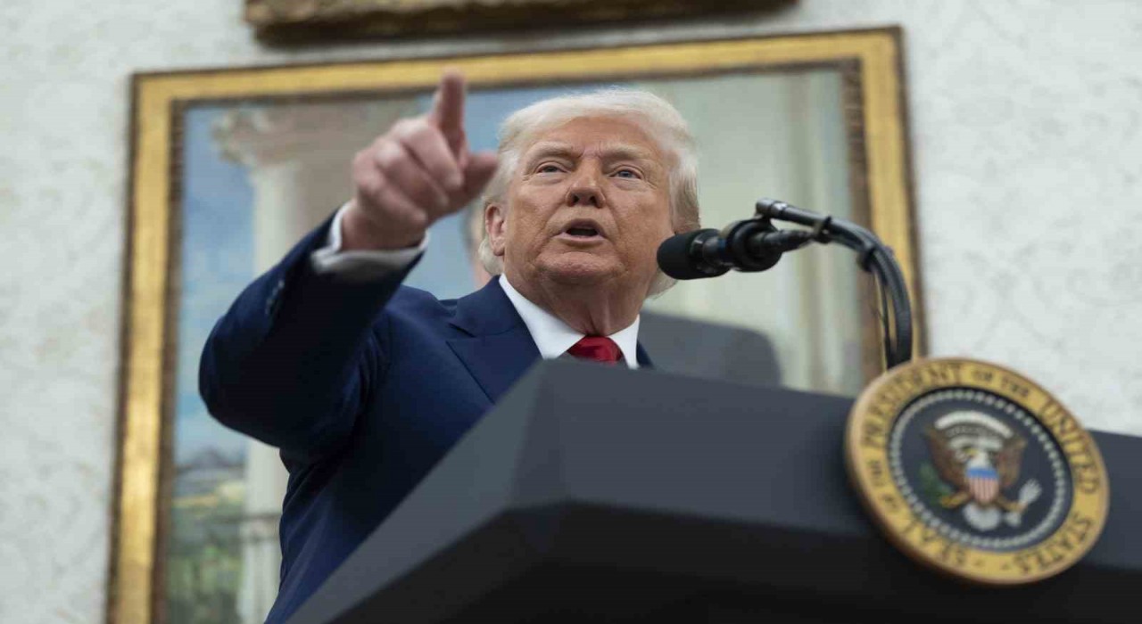 Trump, Ukraynada barış için Putin ve Zelenskiy ile üçlü görüşmeye hazır