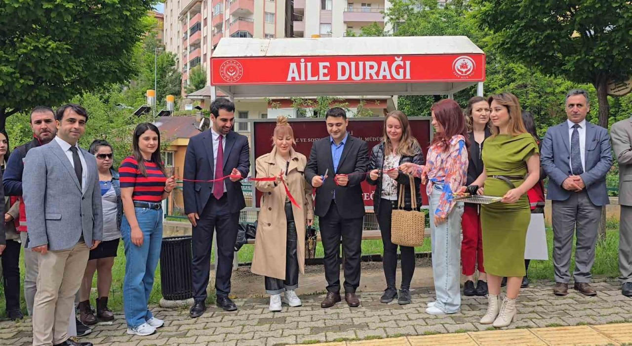 Tuncelide Aile Günü yürüyüşü