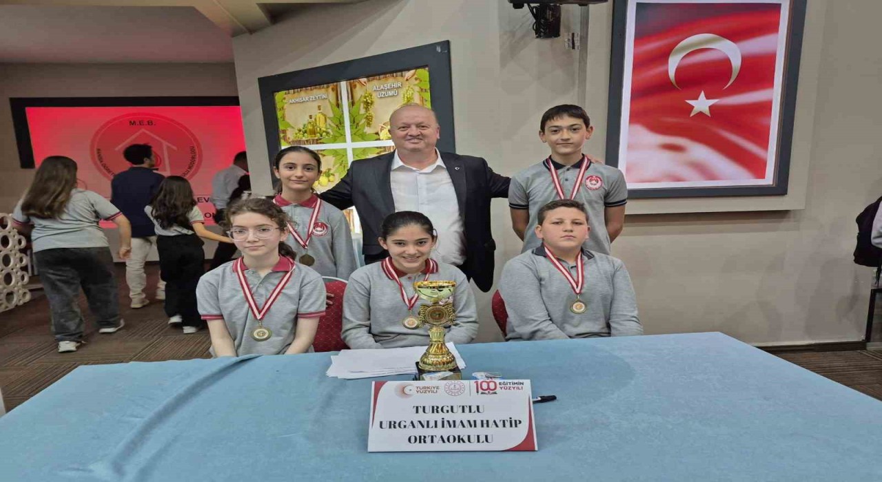 Turgutlu Urganlı İmam Hatip Ortaokulundan büyük başarı