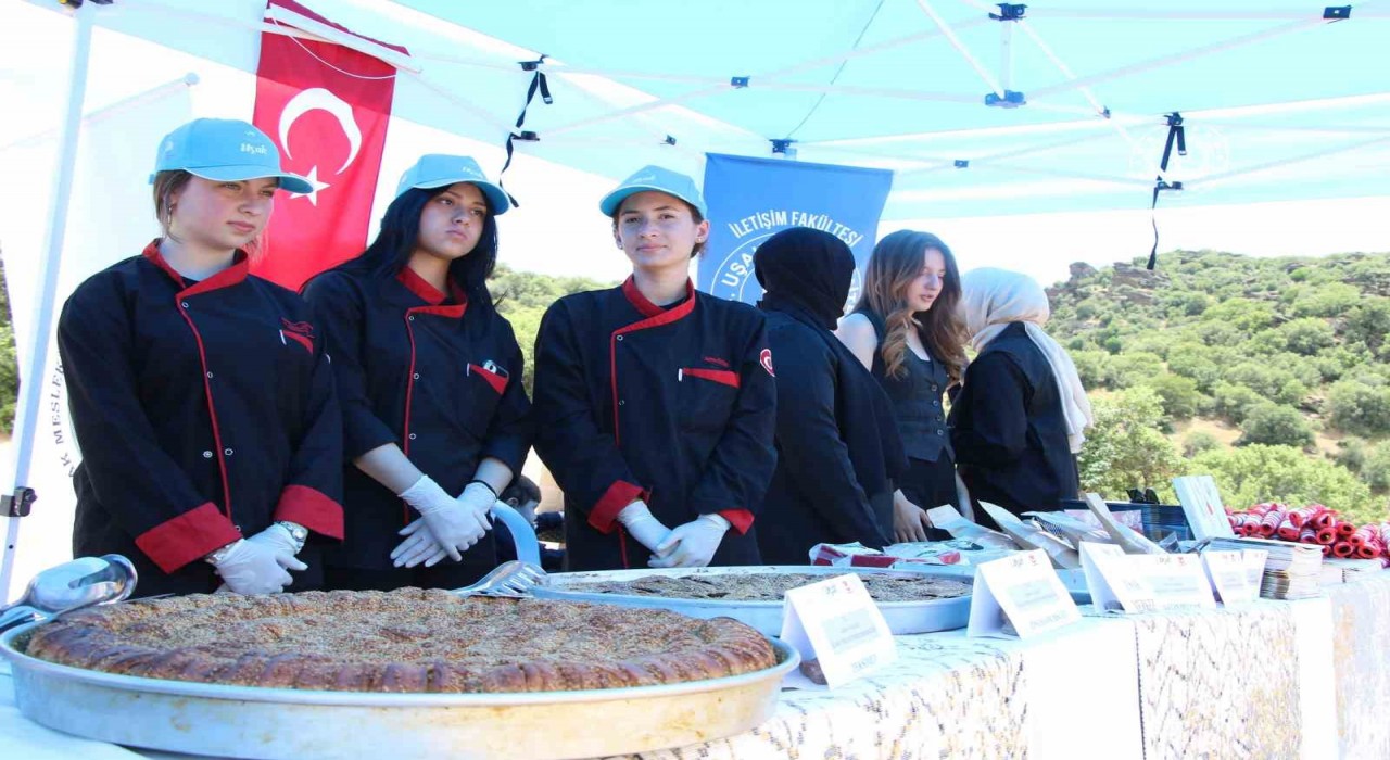 Türk Mutfağı Haftasında Uşaka özgü lezzetler tanıtıldı