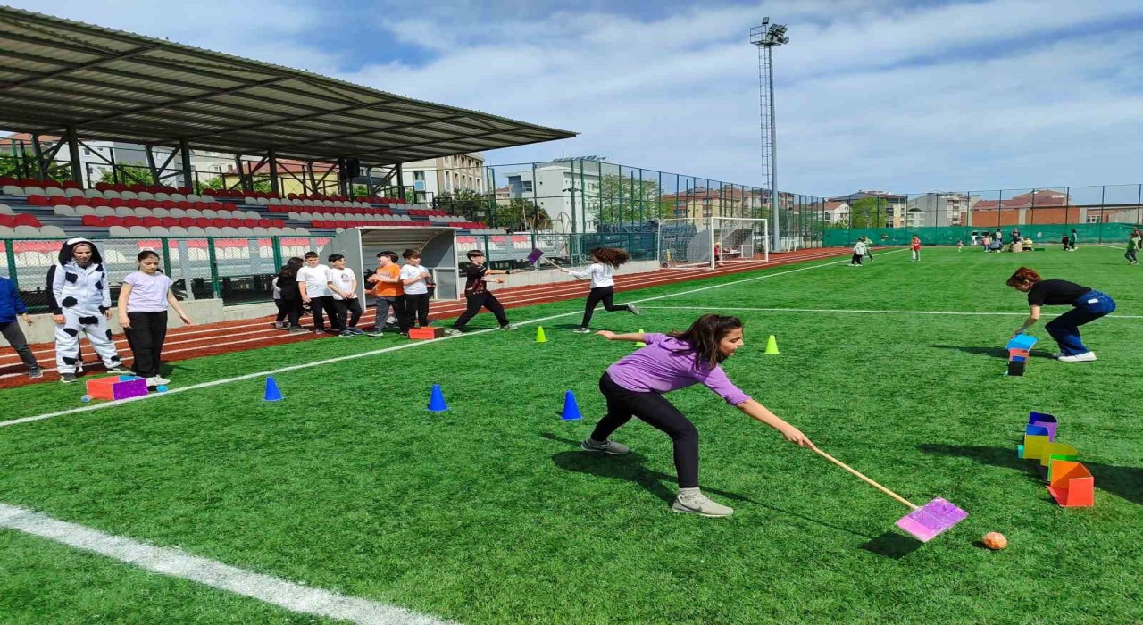 Türkelide Çocuk Oyunları Şenliği
